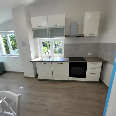 Andy Apartment